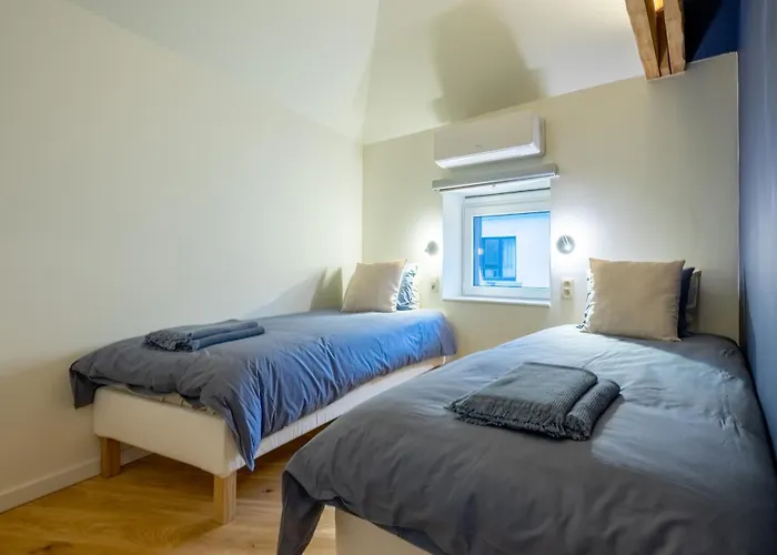 Ardn-Bnb Bike N Bed