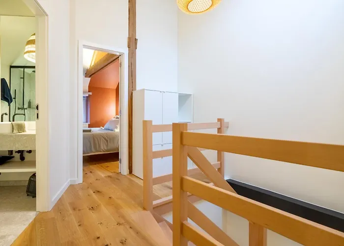 Ardn-Bnb Bike N Bed